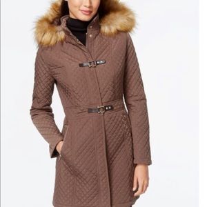Ivanka Trump Womens Quilted Faux Fur coat
